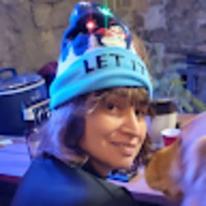 Meet your Posher, Holly